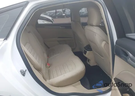 2016 Ford Fusion Se z USA, uszkodzony, nr VIN 1FA6P0H73G5132096